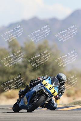 media/Oct-13-2025-Moto Forza (Mon) [[a66d839500]]/2-A Group/Session 4 Turn 7/